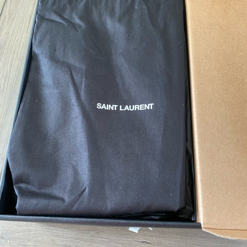 Saint Laurent YSL Star Sneaker Court Classic - Picture 6 of 8